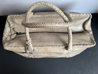 AUTHENTIC BOTTEGA VENETA BEIGE PYTHON BRICK SHOULDER BAG AUTHENTIC BOTTEGA VENETA BEIGE PYTHON BRICK SHOULDER BAG