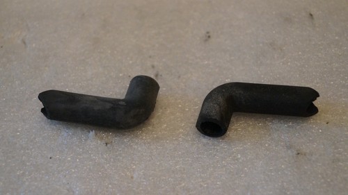 BMW E46 Compact Scheinwerfer H7 2x Entlüftungsgummi