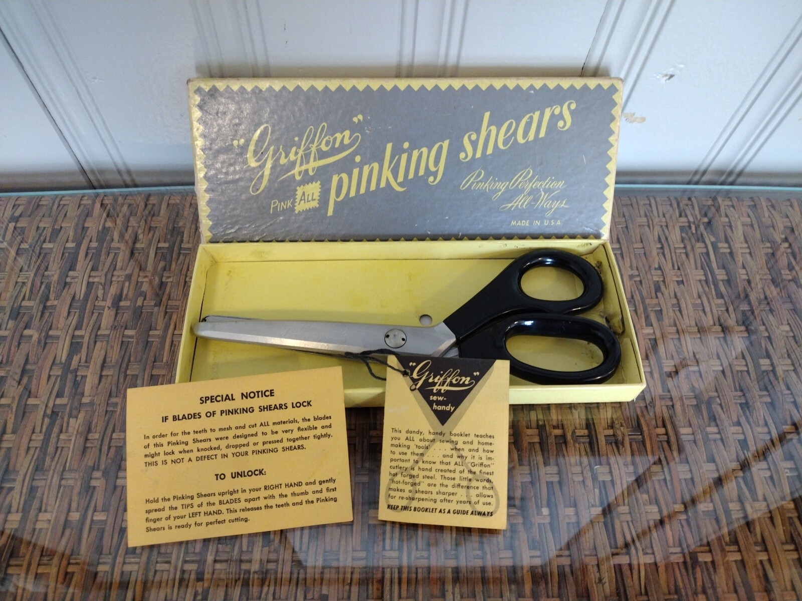 Griffon 7.5" Pinking Shears Scissors Original Box eBay