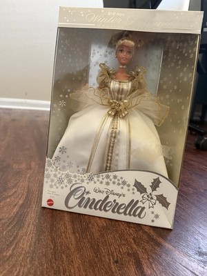 Winters Dream Barbie Cinderella Disney Mattel #18505 Vintage 1997 