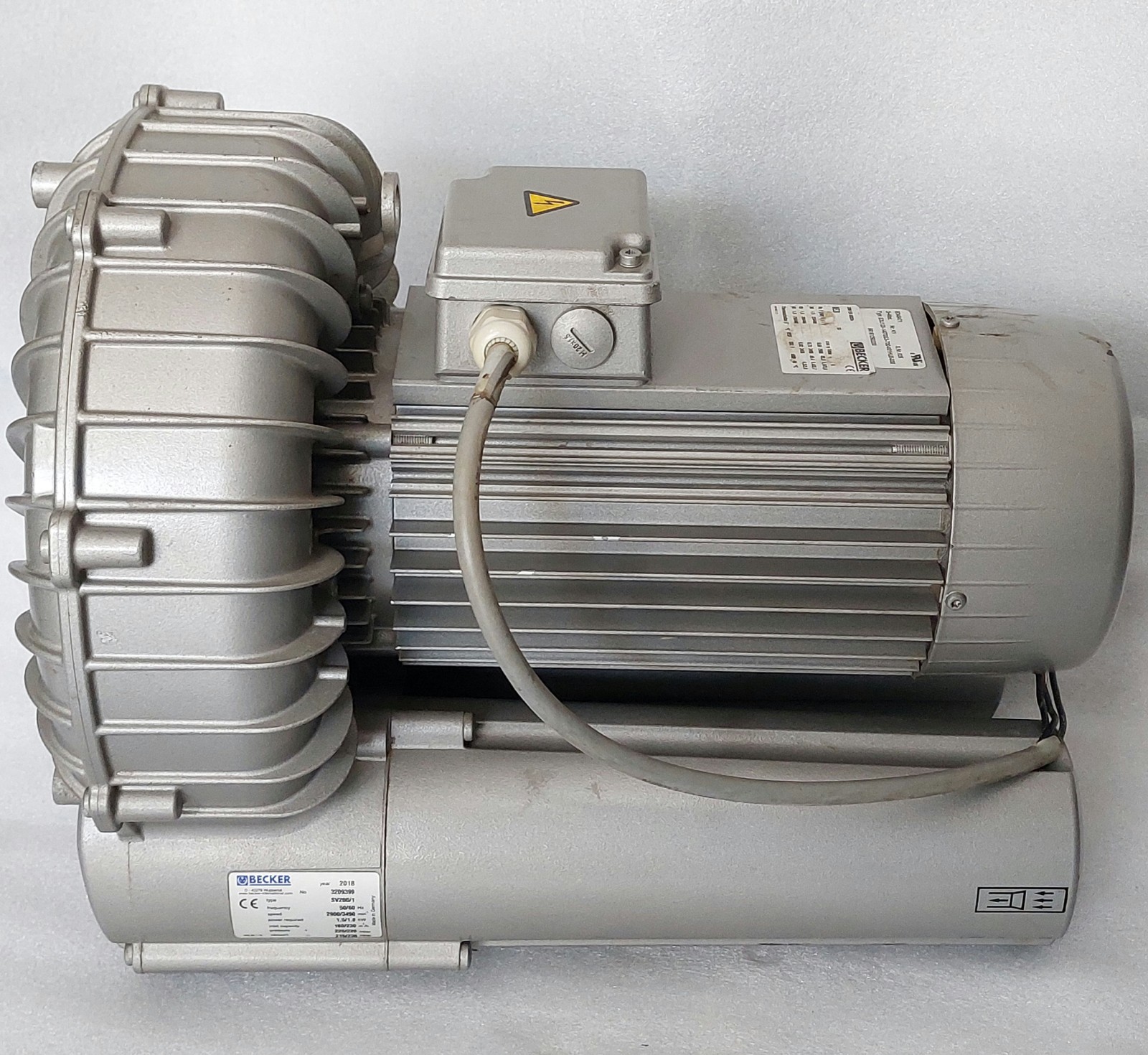 BECKER . TYP: E3U120-140T0S3-T00-001HU0-030 MADE IN GERMANY YEAR 2018..