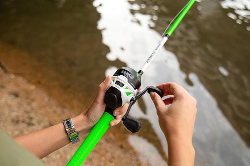 Zebco Roam Telescopic Fishing Rod and Spinning or Spincast 30, Green - Picture 11 of 12