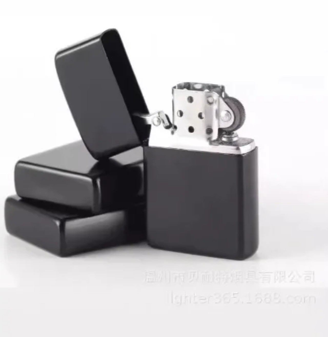 Wholesale Oil Vintage Metal Kerosene Lighter Design Windproof 