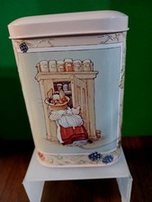 Brambly Hedge Tin