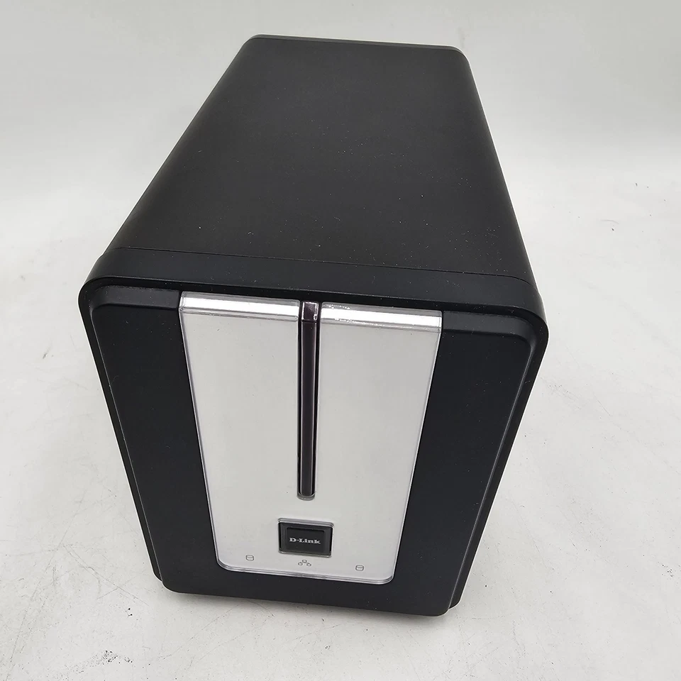 D-LINK DNS-323 2-Bay Attached Network Storage Enclosure NO HDDs/ AC ADAPTER - Image 3 of 4