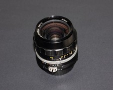 Nikon Nikkor-N Auto 28mm f/2 Wide Angle Prime Lens Nikon F Mount with Cap