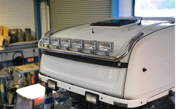 Dach Stange B+ Flush LED + Rechteckig Spot Lampe FüR Mercedes Actros MP4 Big-image