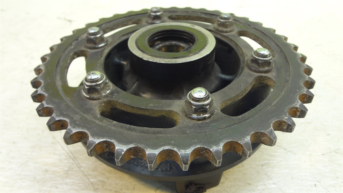 1987 Kawasaki ZX600C ZX 600 Ninja K396' rear wheel sprocket drive
