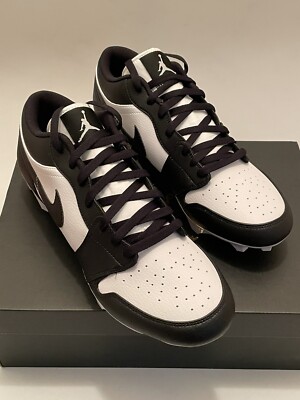 Nike Air Jordan 1 Low TD Panda Football Cleats FJ6245-100  display picture 1
