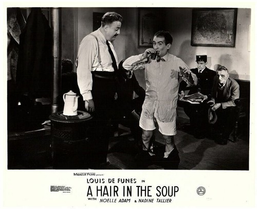 A HAIR IN THE SOUP LOBBY CARD LOUIS DE FUNES Comme un cheveu sur la