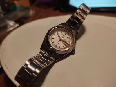 Small vintage Seiko Stainless Steel Watch 8820 80405sl Japan | eBay