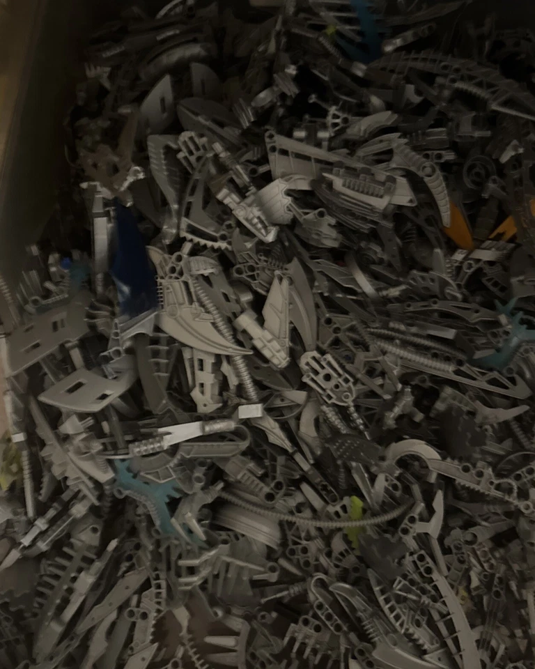 Lego 50 Random Bionicle Technic and/or Hero Factory Pieces Parts Bulk Masks - Image 4 of 4