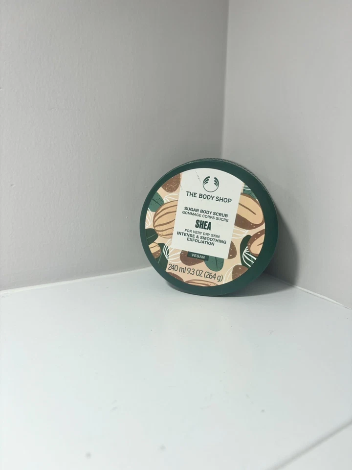 The Body Shop 乳木果糖身体磨砂强效平滑去角质全新 9.7 盎司 — 第 3/4 张图片