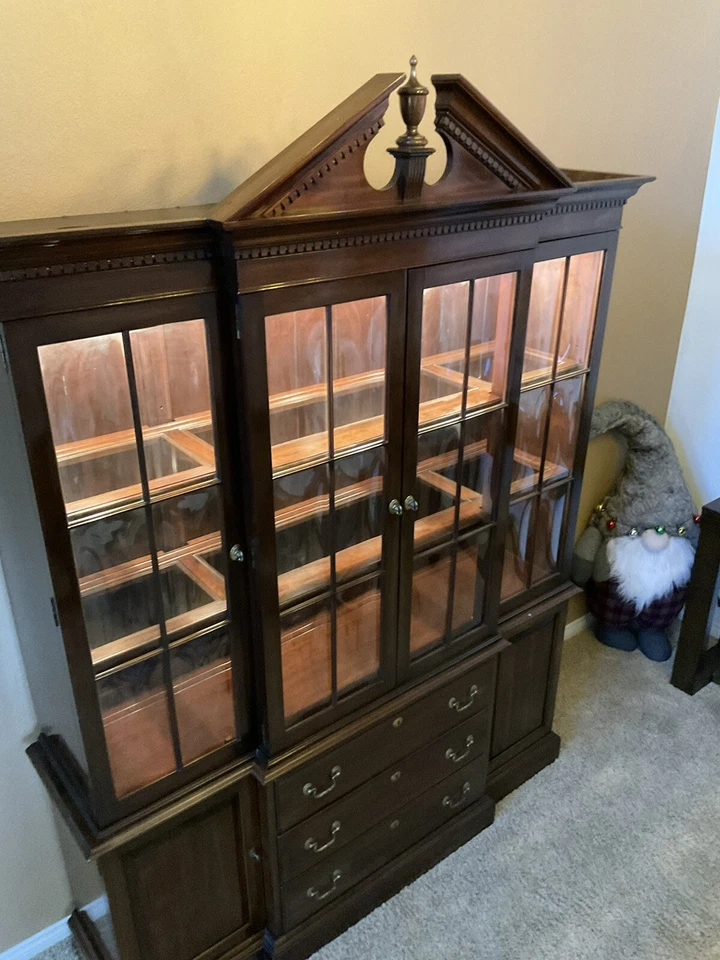 Ethan Allen 中国内阁 原始樱桃 格鲁吉亚宫廷 两件式 — 第 4/4 张图片