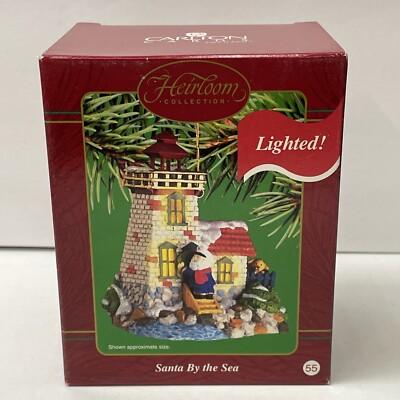 NEW CARLTON CARDS HEIRLOOM CHRISTMAS ORNAMENT SANTA BY THE SEA LIGHTHOUSE