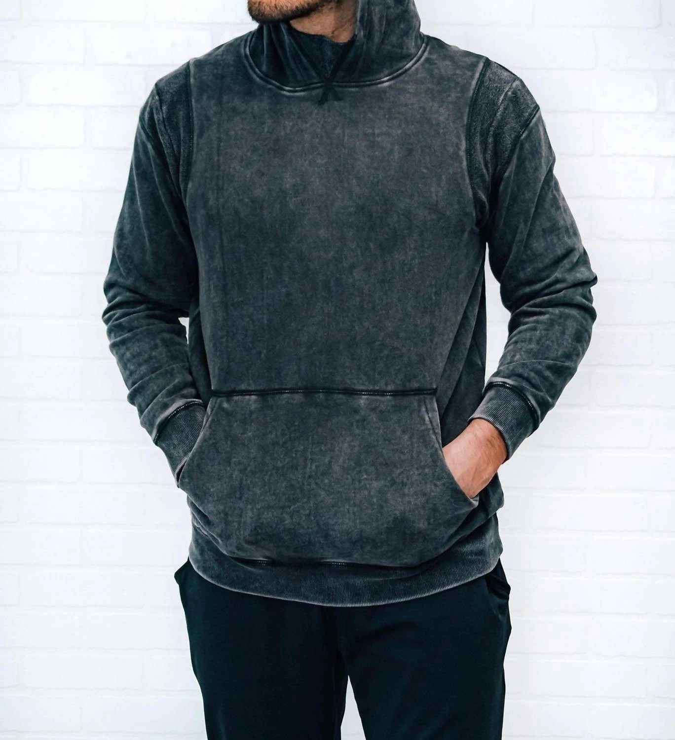 Mono B Fleece Hoodie Black