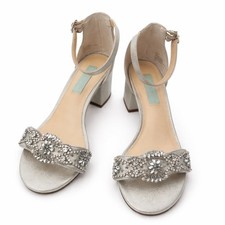 Betsey Johnson Bridal Heels 7.5W  Sparkly Wedding Rhinestone Block Glam Shoes