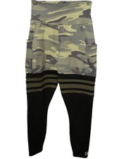 Bombshell Sportswear Leggins XS Thigh High Graphite Gray  Army Camo flaw 