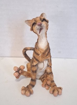 COUNTRY ARTISTS A Breed Apart Moe Mini Cat Figurine 70338 Brown Tabby Resin 2004