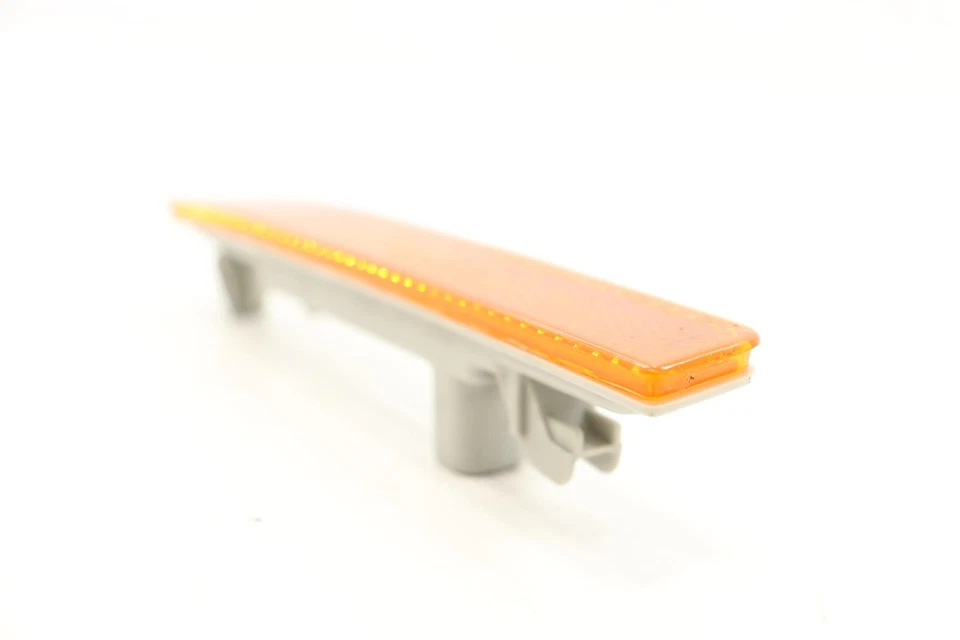 Dodge Challenger 2015-2023 luz antiniebla/marca/estacionamiento/giro/lámpara Rh 68195788ab Foto 4 de 4