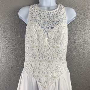 daisy lace wedding dress
