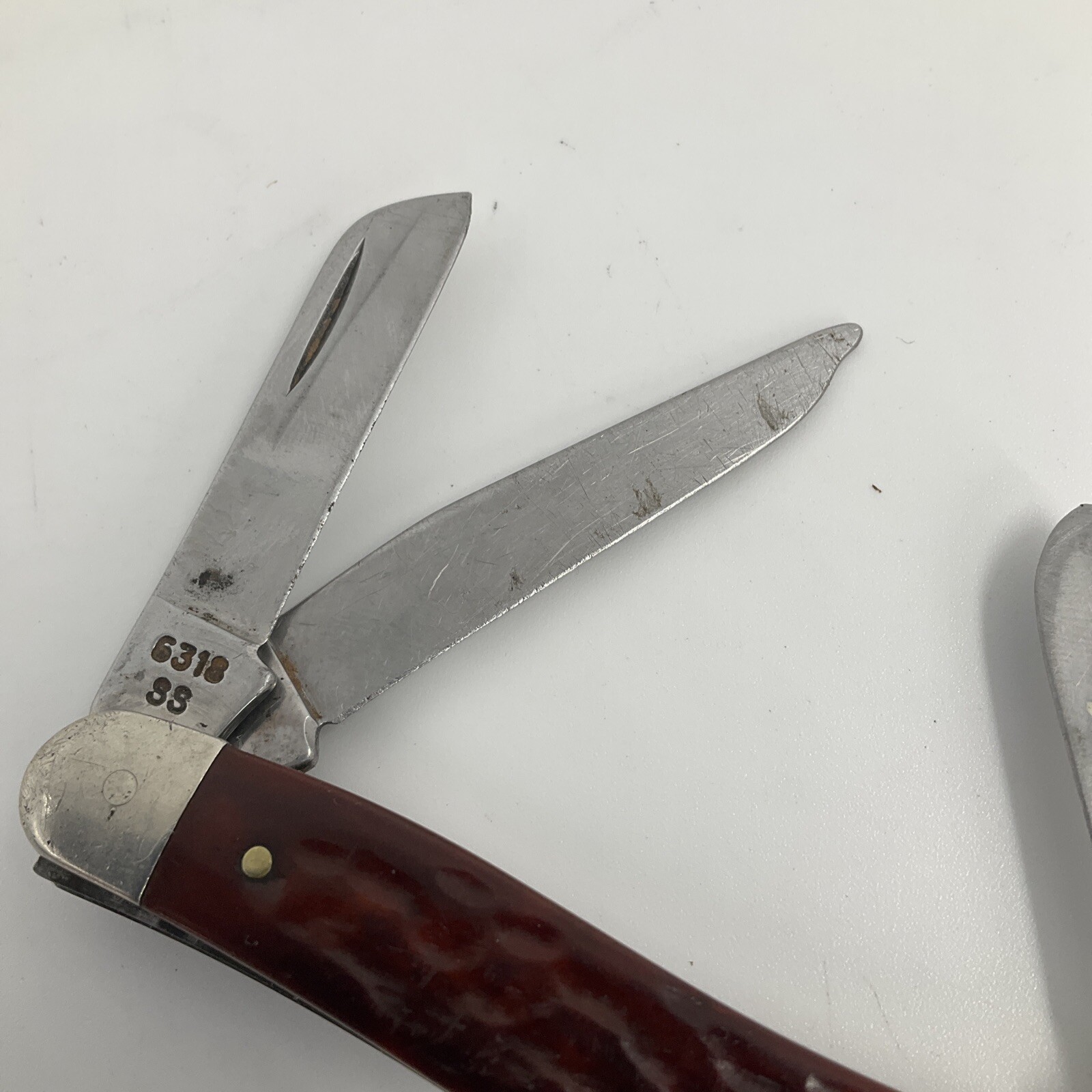 Vintage CASE XX 6318 SS Three Blade Folding Pocket Knife Jigged Bone