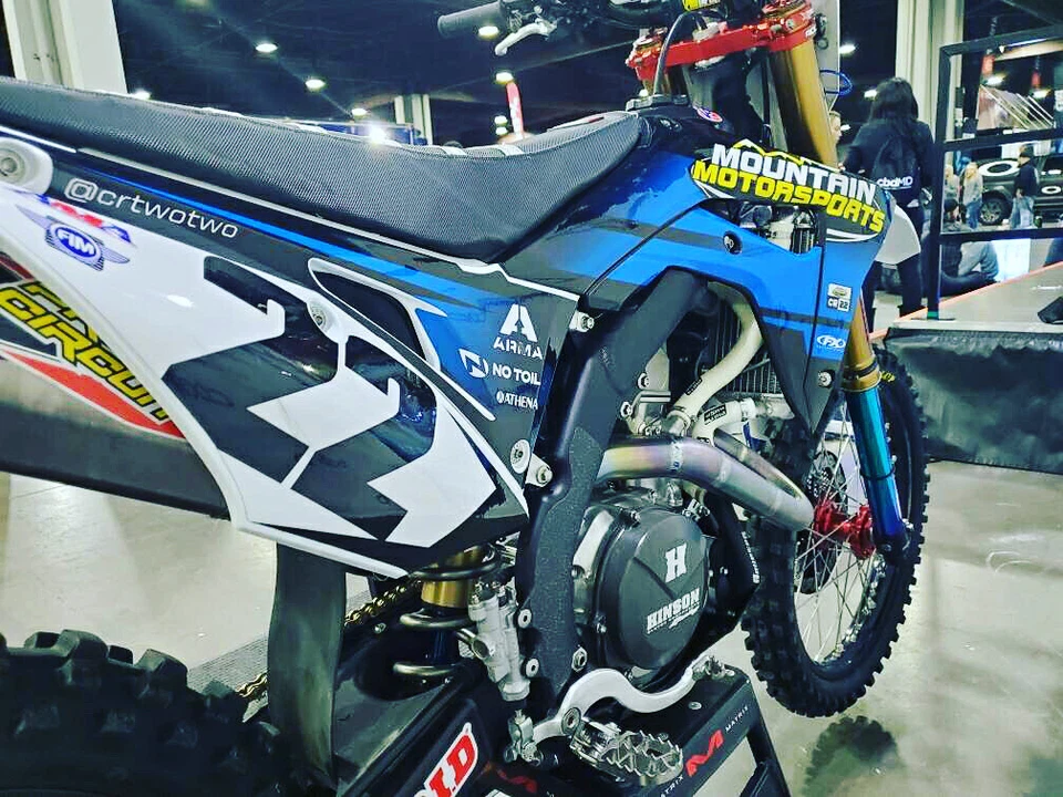 KIT MANGUERA RADIADOR HONDA CRF450R 2017 2018 2019 2020 CRF450R-S FUNCIONA ROJO 23-128YR Foto 2 de 4