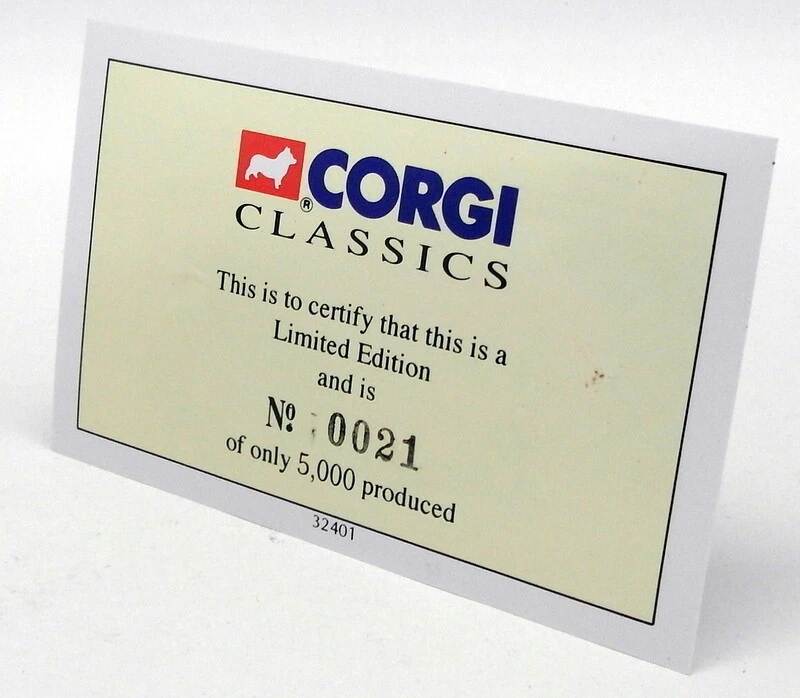 Corgi 1/76 Scale Model Bus 324-01 - AEC Routemaster Opentop Shuttle - Hong Kong - Image 3 of 3