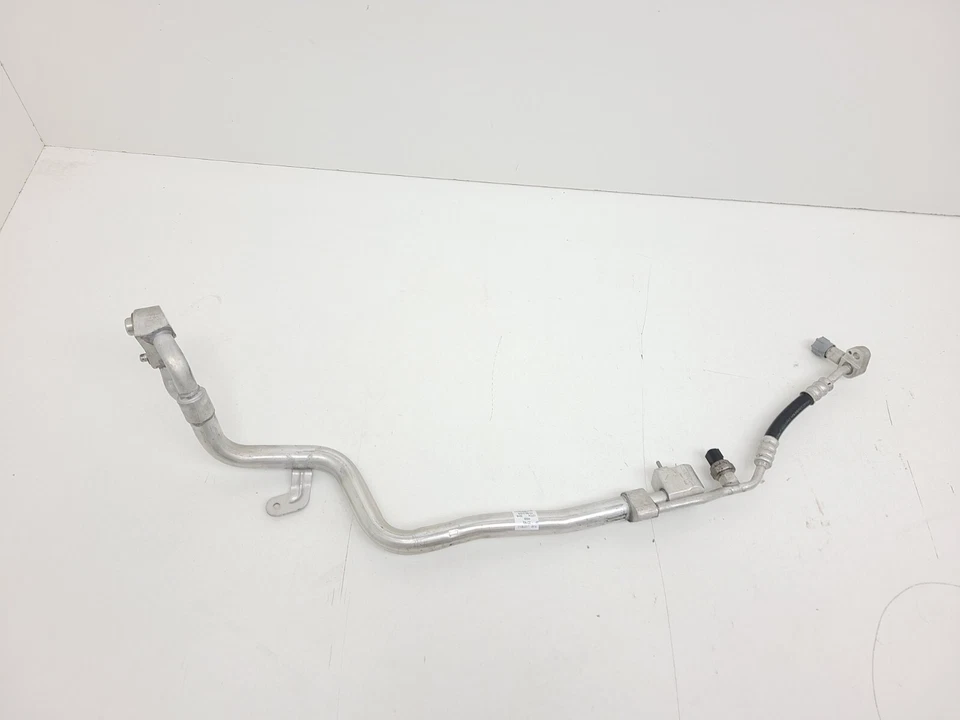 2017-2023 BMW 530I G30 AC AIR CONDITIONING CONDENSER LIQUID HOSE PIPE OEM  - Image 2 of 4