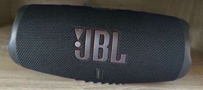 JBL Charge 5 Bluetooth-Lautsprecher, Schwarz