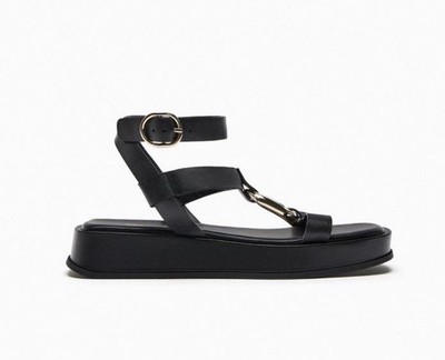 Zara  Woman s Black Leather Gold Hardware Flatform Ankle Strap Sandal Sz 39 8.5