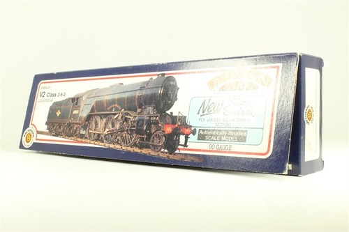 BACHMANN 31-556 OO DAMPFLOK 2-6-2 V2 KLASSE Nr. 3650 LNER WARTIME BLACK Boxed | Condition: Used