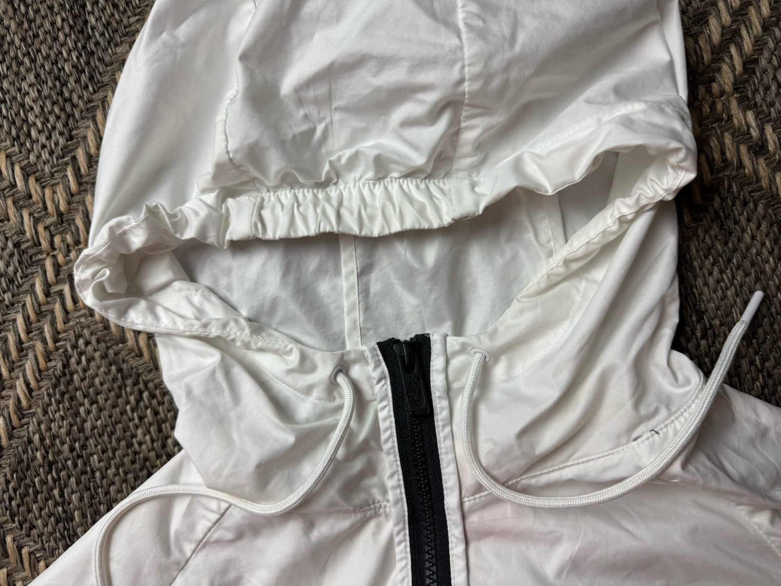 SACAI X NIKE Nike Sportswear Giacca Windrunner Donna Taglia S Nero Bianco Felpa con Cappuccio