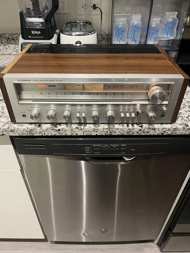 Vintage Pioneer SX-750 AM/FM Stereo Receiver for Parts Or Repair