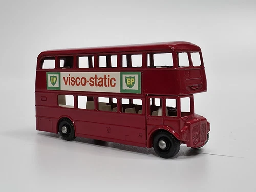 Matchbox Lesney No. 5 Routemaster Bus (AEC) BP Visco-Static