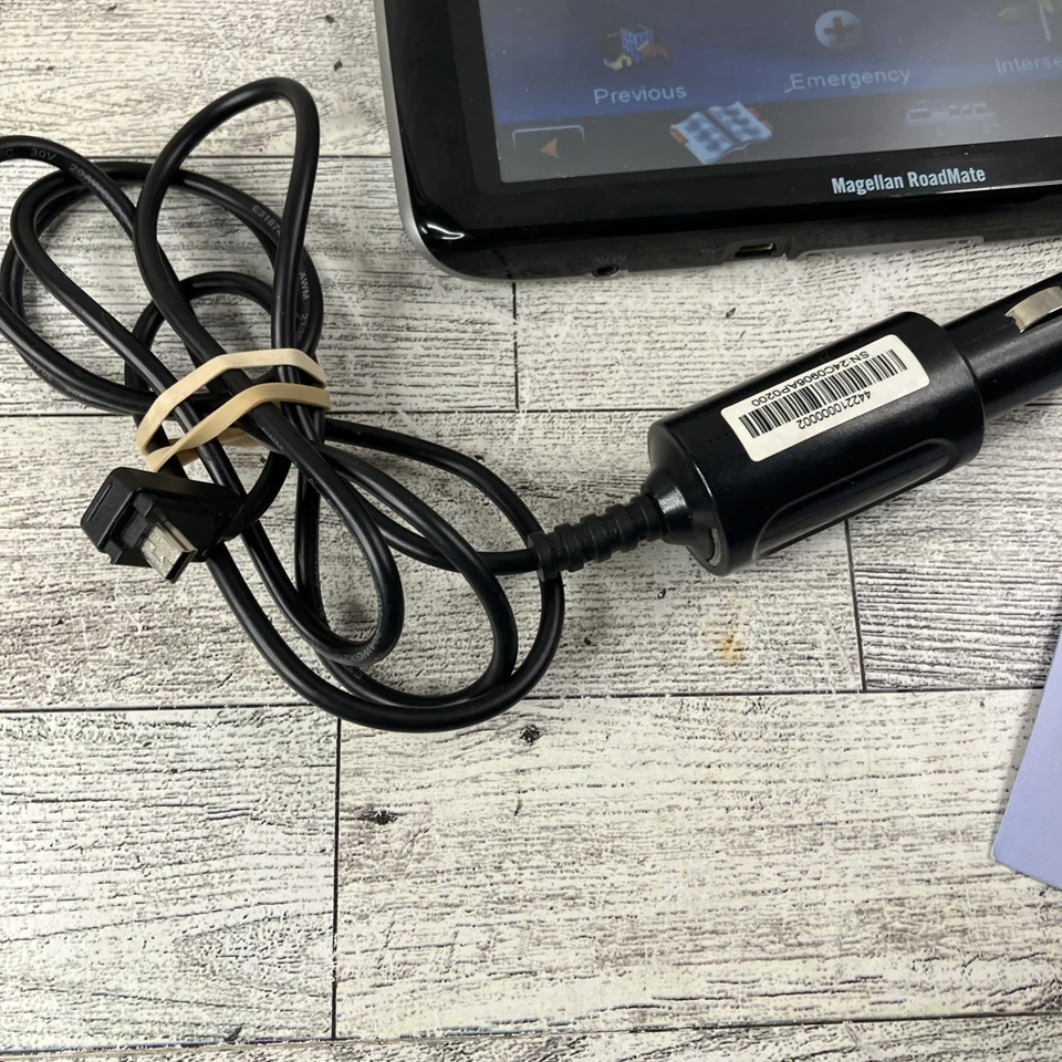 Magellan Roadmate RV 9165T-LM 7” BLUETOOTH GPS WORKING + Car Plug In Box - Image 3 of 4