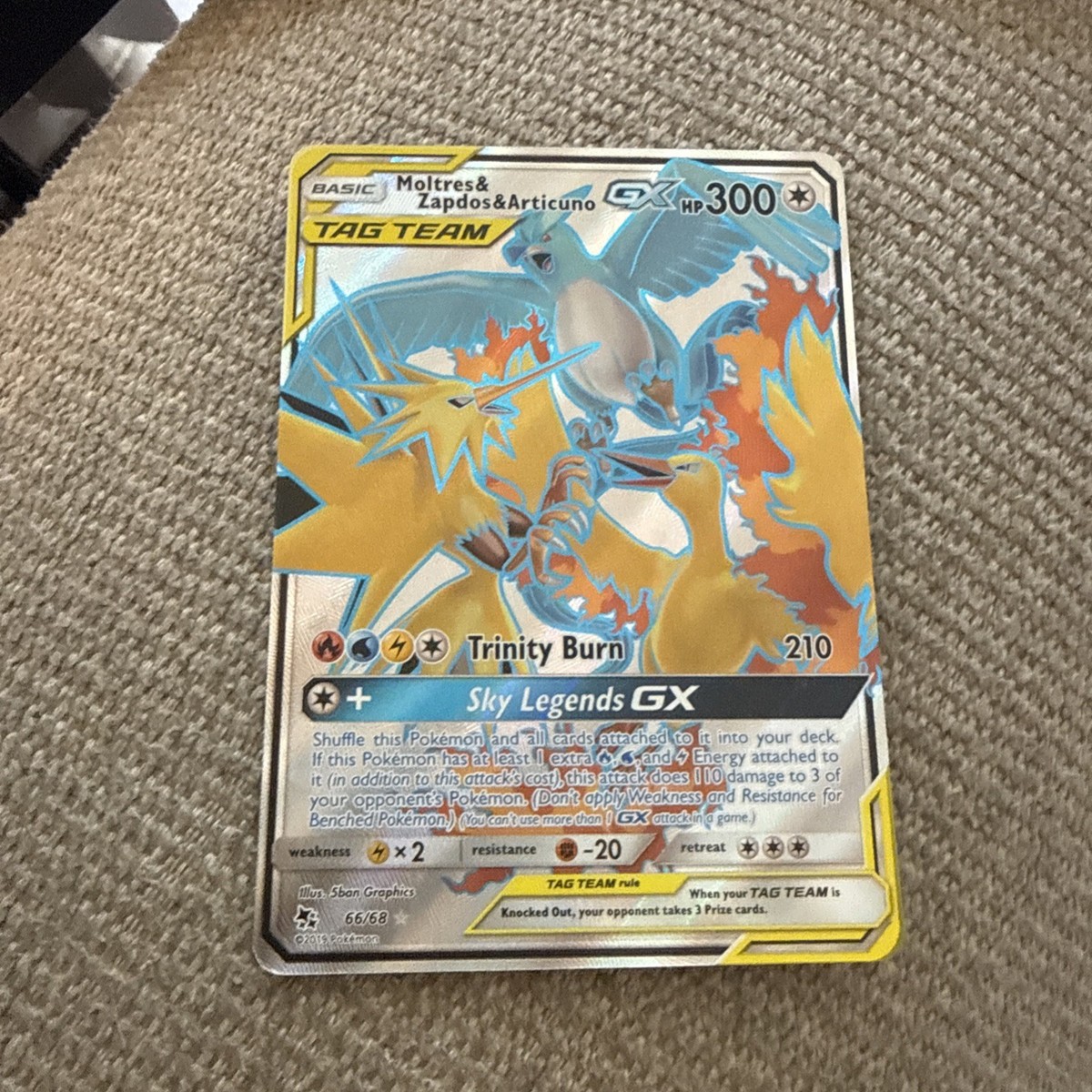 Articuno, Moltres, and Zapdos ポケモンカード Moltres & Zapdos & Articuno GX (Full Art) 66/68 Hidden Fates Holo