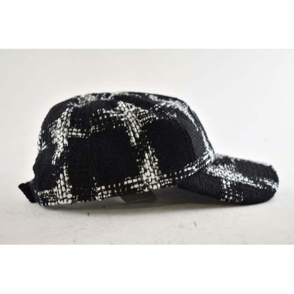 ☆アクセントに☆シャネル キャップ Chanel REV Black White Tweed Check CC Logo Baseball Cap