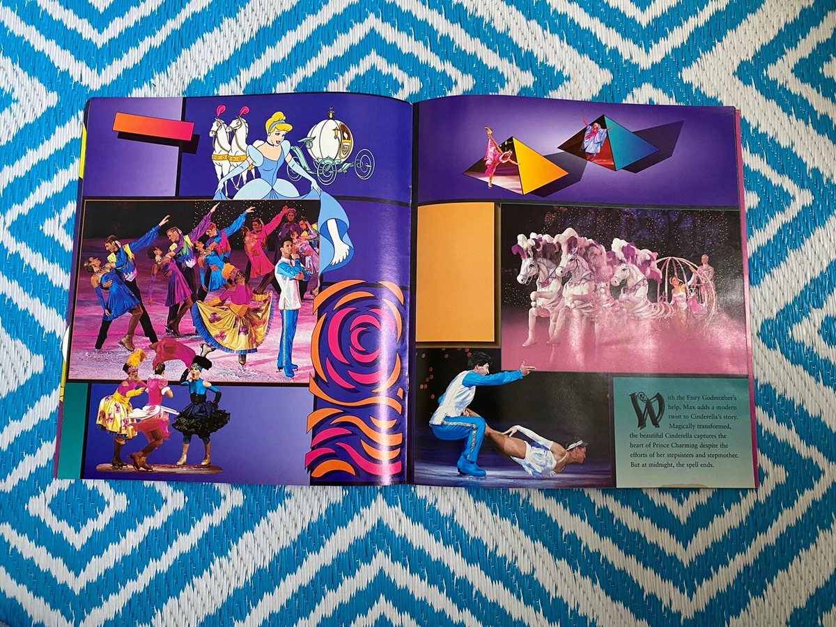 Vintage 1995 Walt Disney's World On Ice Mickey Program Book & 3D