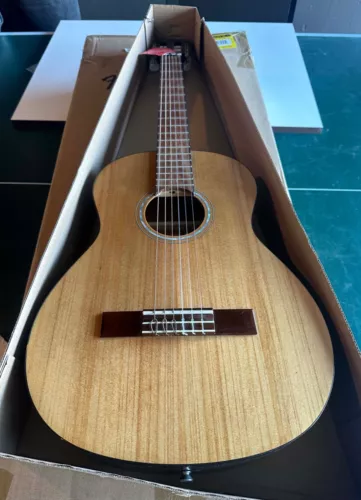 Fender Acoustic guitar FA-SERIES designed in U.S.A Model FA-15N-NAT