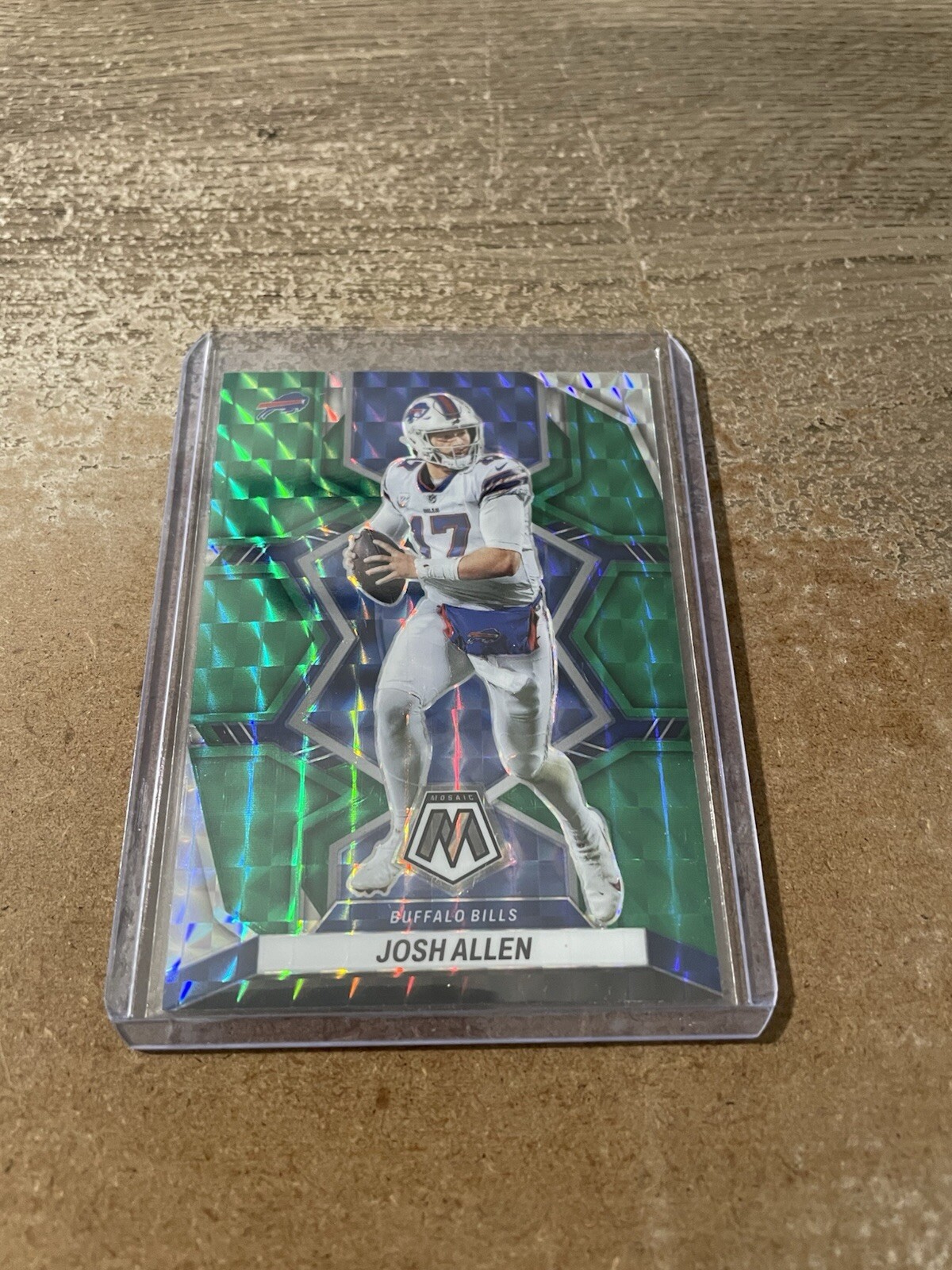 2022 Panini Mosaic - Green Mosaic Prizm #20 Josh Allen