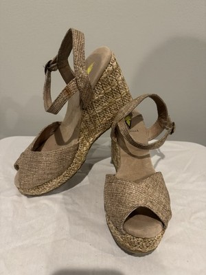 Volatile Espadrille Wedges Beige Sz 8 Open Toe Ankle Strap