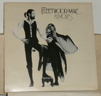 Fleetwood Mac   Rumours - LP Record Album with lyric insert - Vinyl Excellent