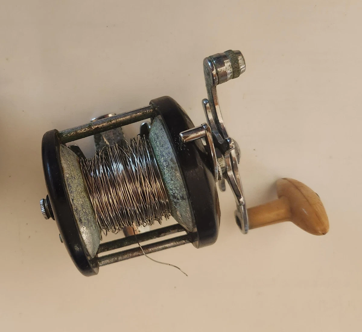 bass pro lure Bass Pro Shops E-Z Lure Retriever