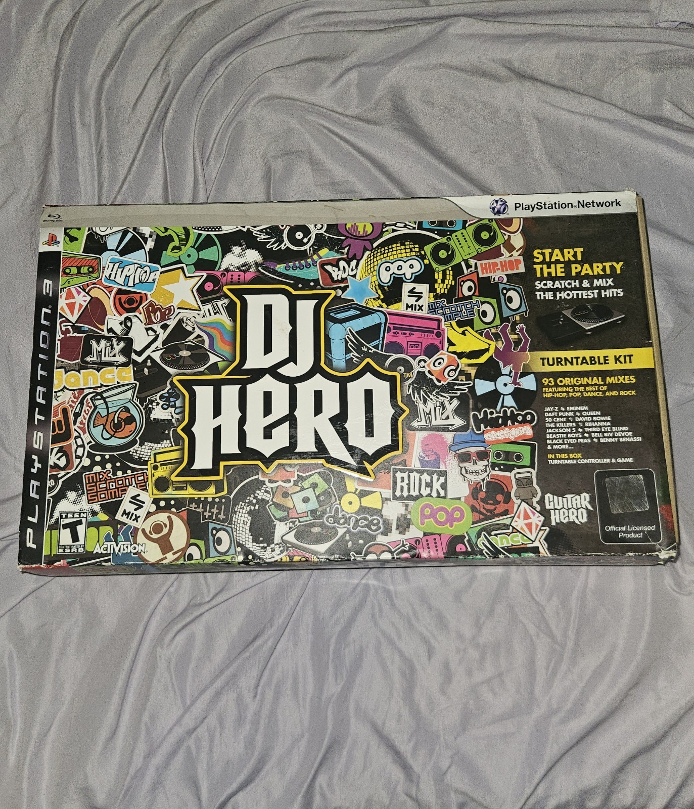 DJ Hero PS3 Bundle with Turntable Controller and Game