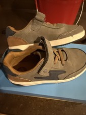 Stride Rite Munchkin Little Boy 11M Sneakers Easy On Strap Maxwell Gray NIB