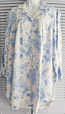 Eileen West Long Sleeve Blue Multi 100 Cotton Flannel Button-Up Nightgown Robe M