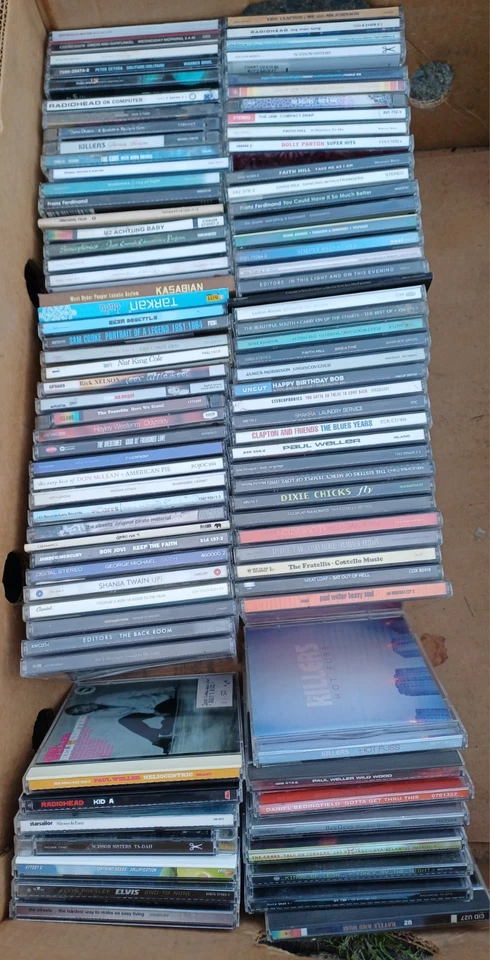 ABOUT 200 CD Albums Few Singles Job Lot Bundle Mixed Titles And Bands And Styles Foto 3 de 3