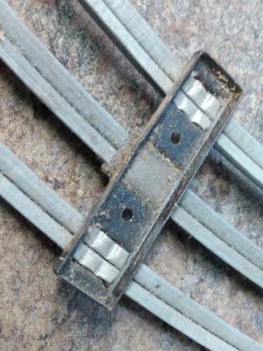 Vintage Metal Curved Train Track Section - Unbranded - Sold Per Section (tr) - Picture 5 of 7