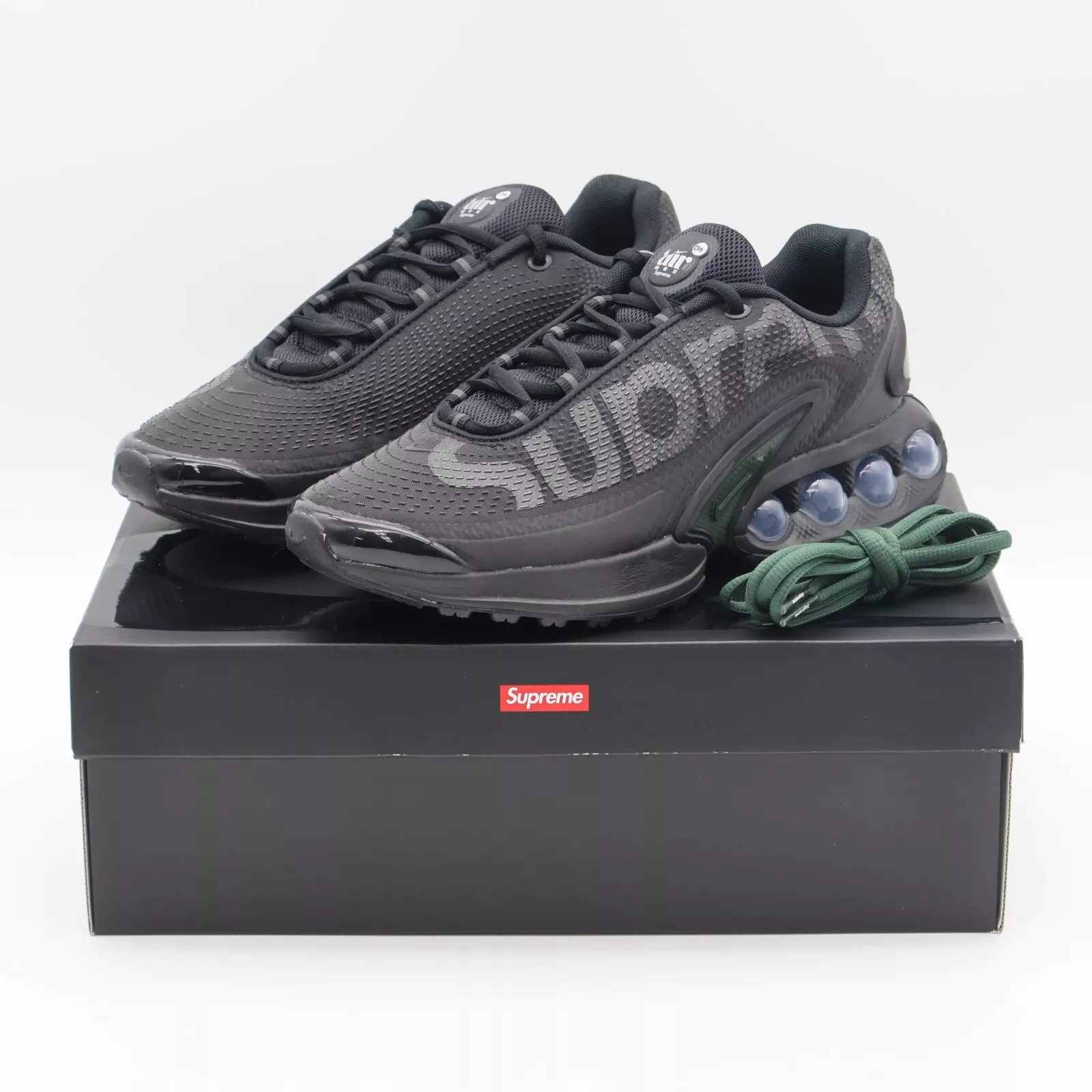 FZ4044 001 Supreme Nike Air Max DN noir jade galactique (hommes)